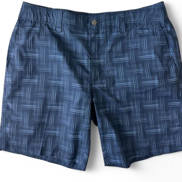 Callaway Men’s Blue Plaid Golf Shorts Size 34 Quick-Dry - Picture 1 of 3